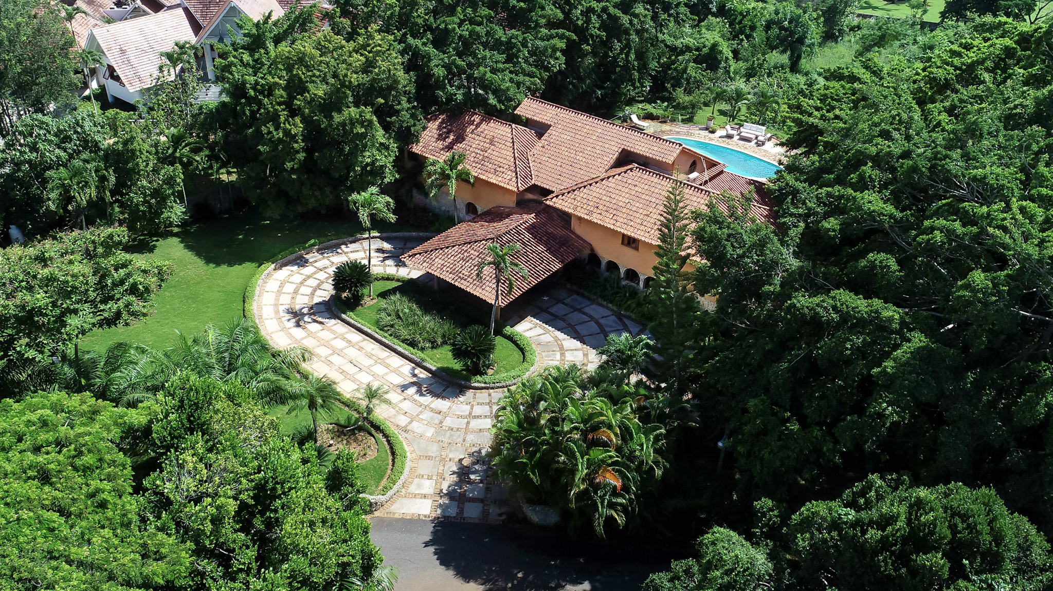 Barranca Oeste 18 – Gorgeous 2 Story Villa
