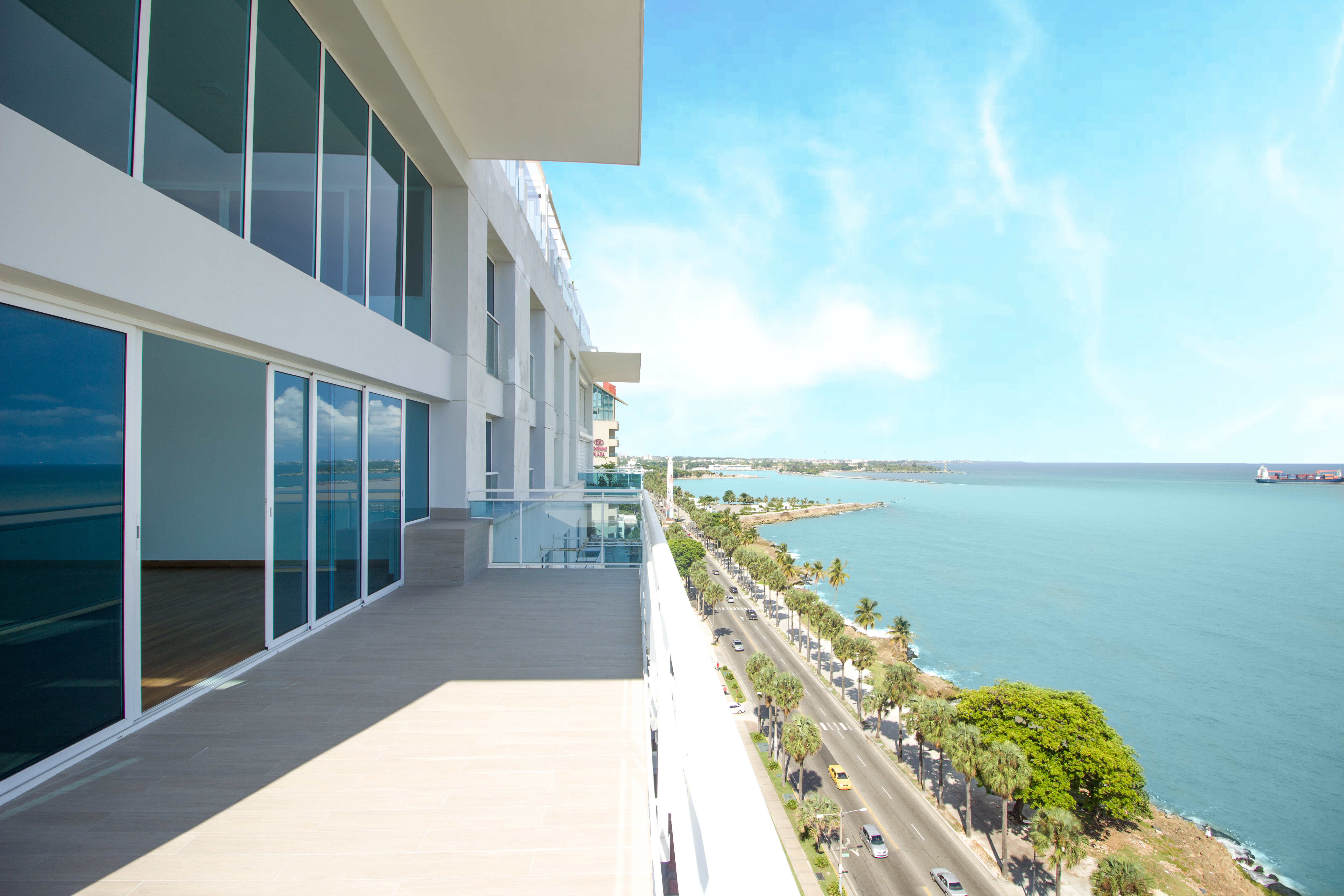 Luxury Oceanfront 500m2 Contemporary Penthouse