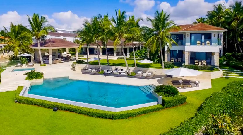 Punta Minitas 18 - Casa de Campo - Luxury Villa for Sale - Oceanfront 00001