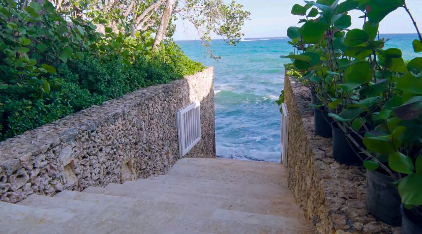 Punta Minitas 18 - Casa de Campo - Luxury Villa for Sale - Oceanfront 00009