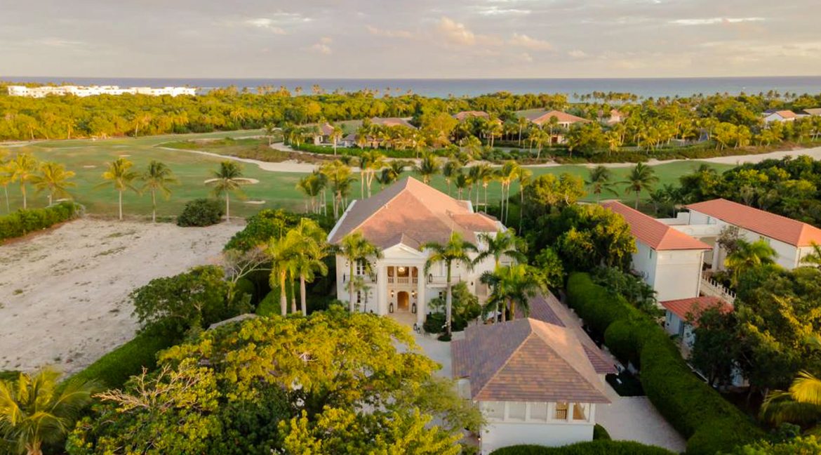 Arrecife EFG1 - Puntacana Resort and Club - Luxury Villa for Sale - Golf front-7