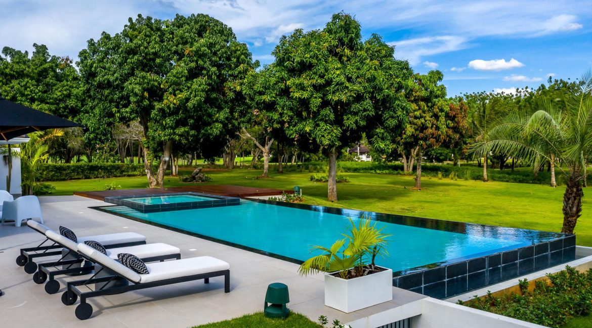 Cerezas 25 - Casa de Campo Resort and Club - Luxury Real Estate in Dominican Republic-2