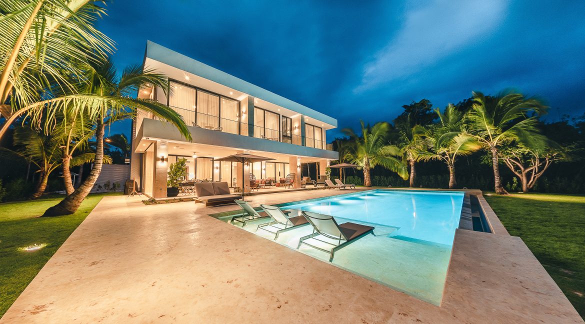 Hacienda B31 - Luxury Villas for Sale - Punta Cana Resort - Golf Front-17