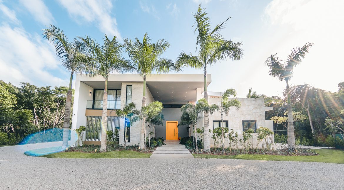 Hacienda B31 - Luxury Villas for Sale - Punta Cana Resort - Golf Front-4