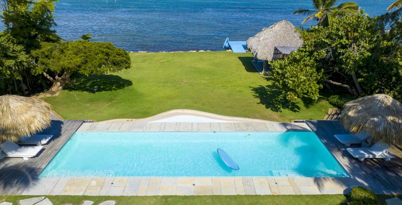 Exquisite Oceanfront Villa in the marina of Puntacana Resort